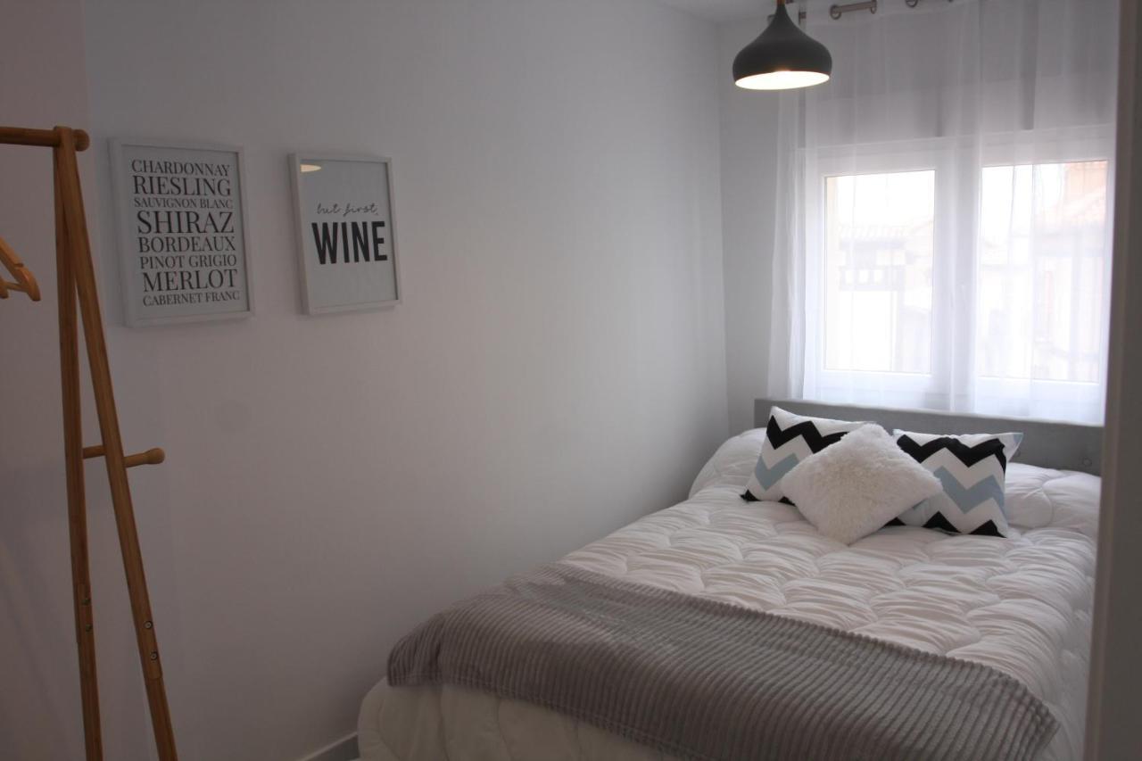 Apartament Edificio Privado Con Terraza Haro Zewnętrze zdjęcie