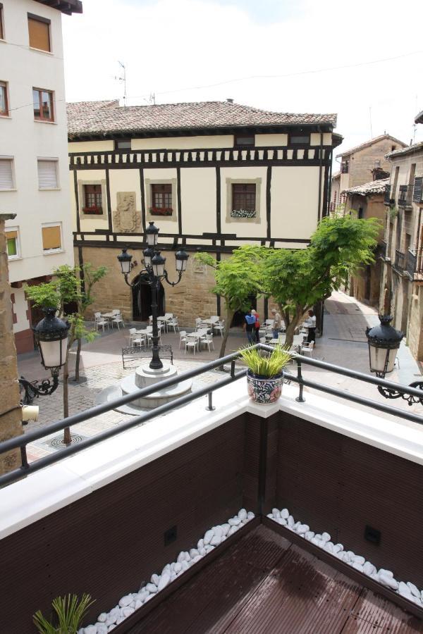 Apartament Edificio Privado Con Terraza Haro Zewnętrze zdjęcie